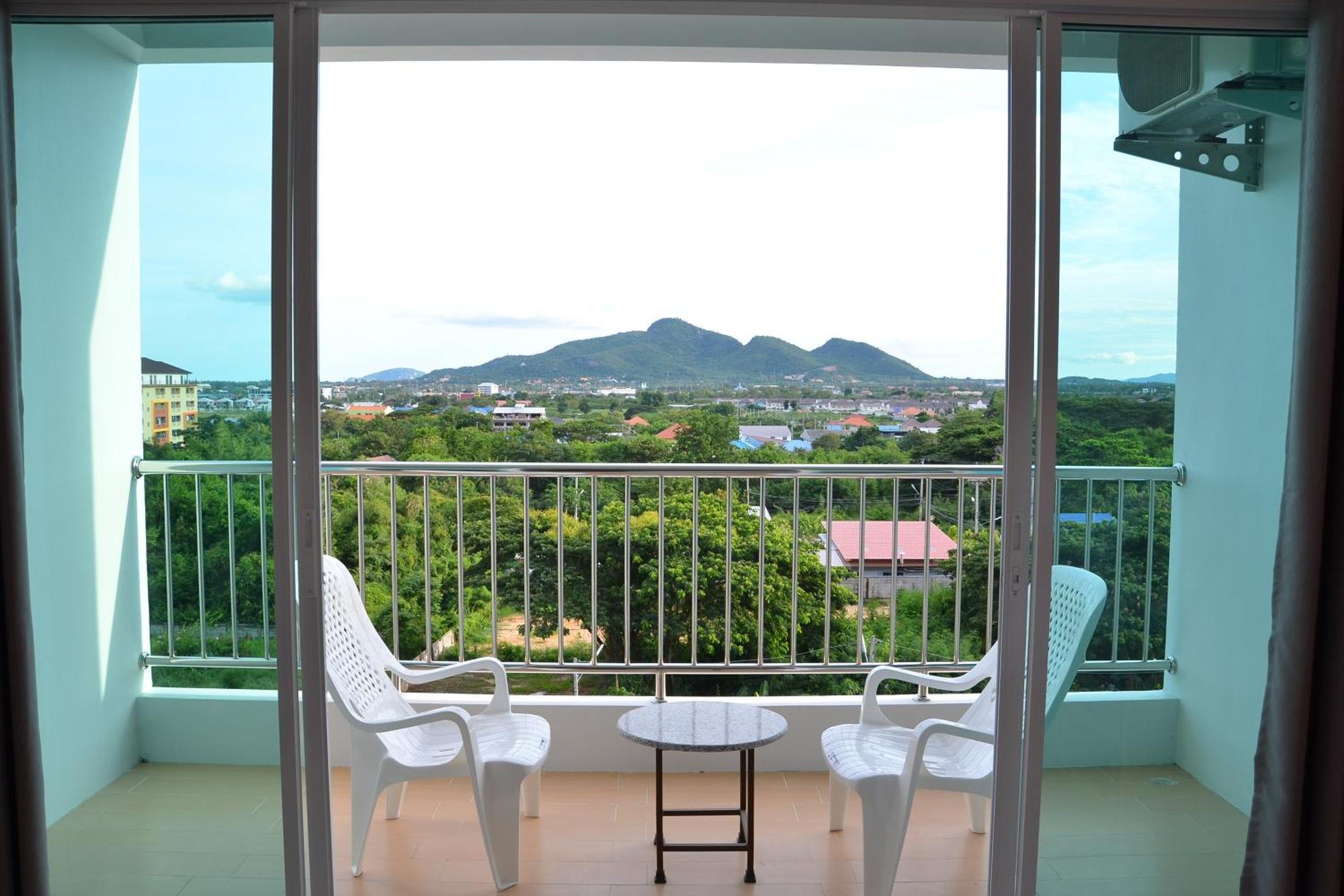 The Base Hua Hin Hotel Exterior photo